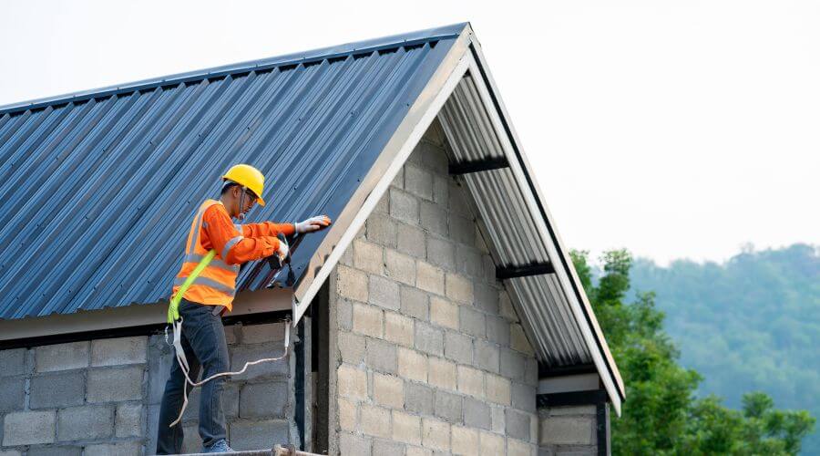 Professional gutter cleaning in Grandfield, OK